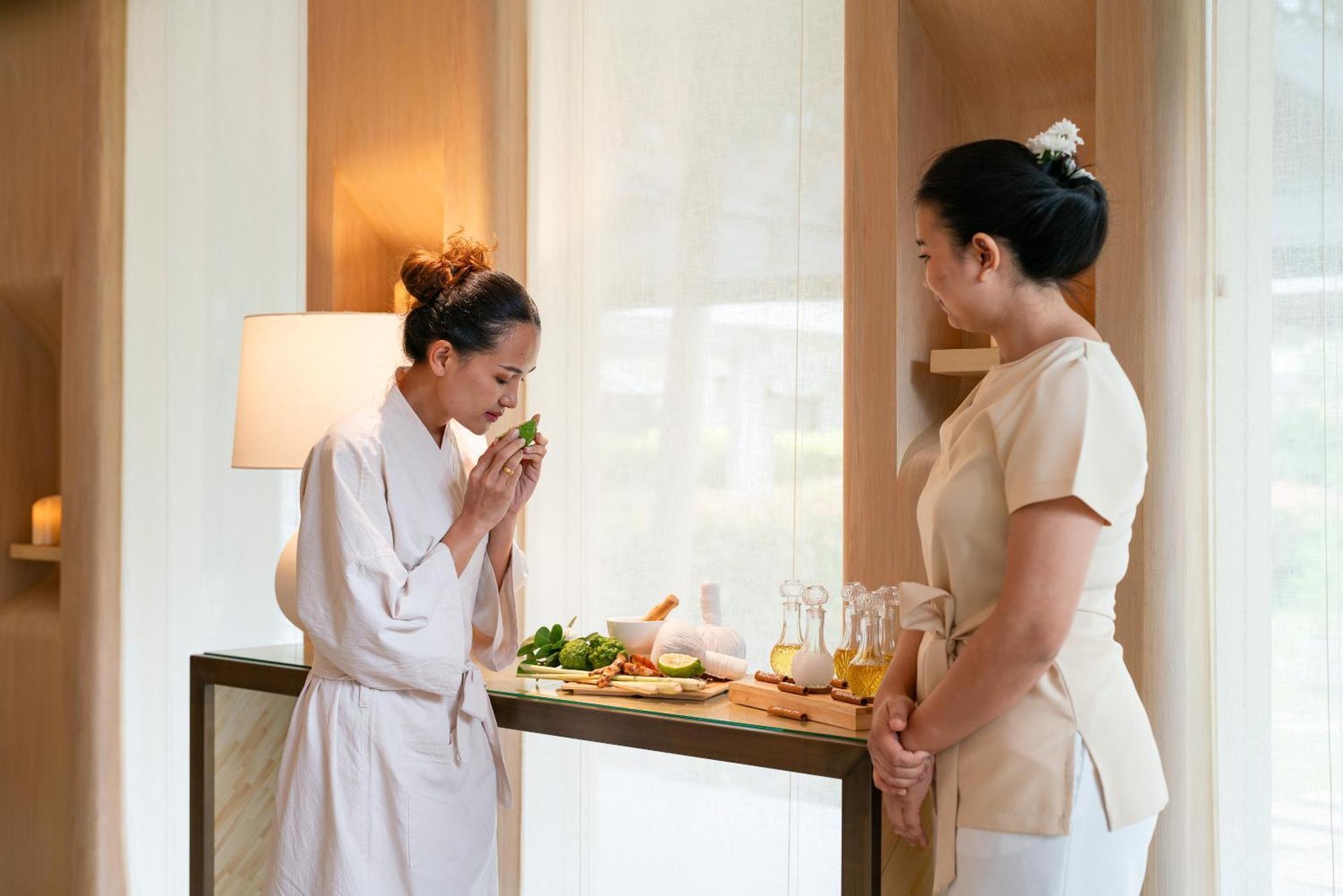 منتجع أوتريجر لاجونا بيتش فوكيت شاطئ بانغ تاو المظهر الخارجي الصورة Thai spa